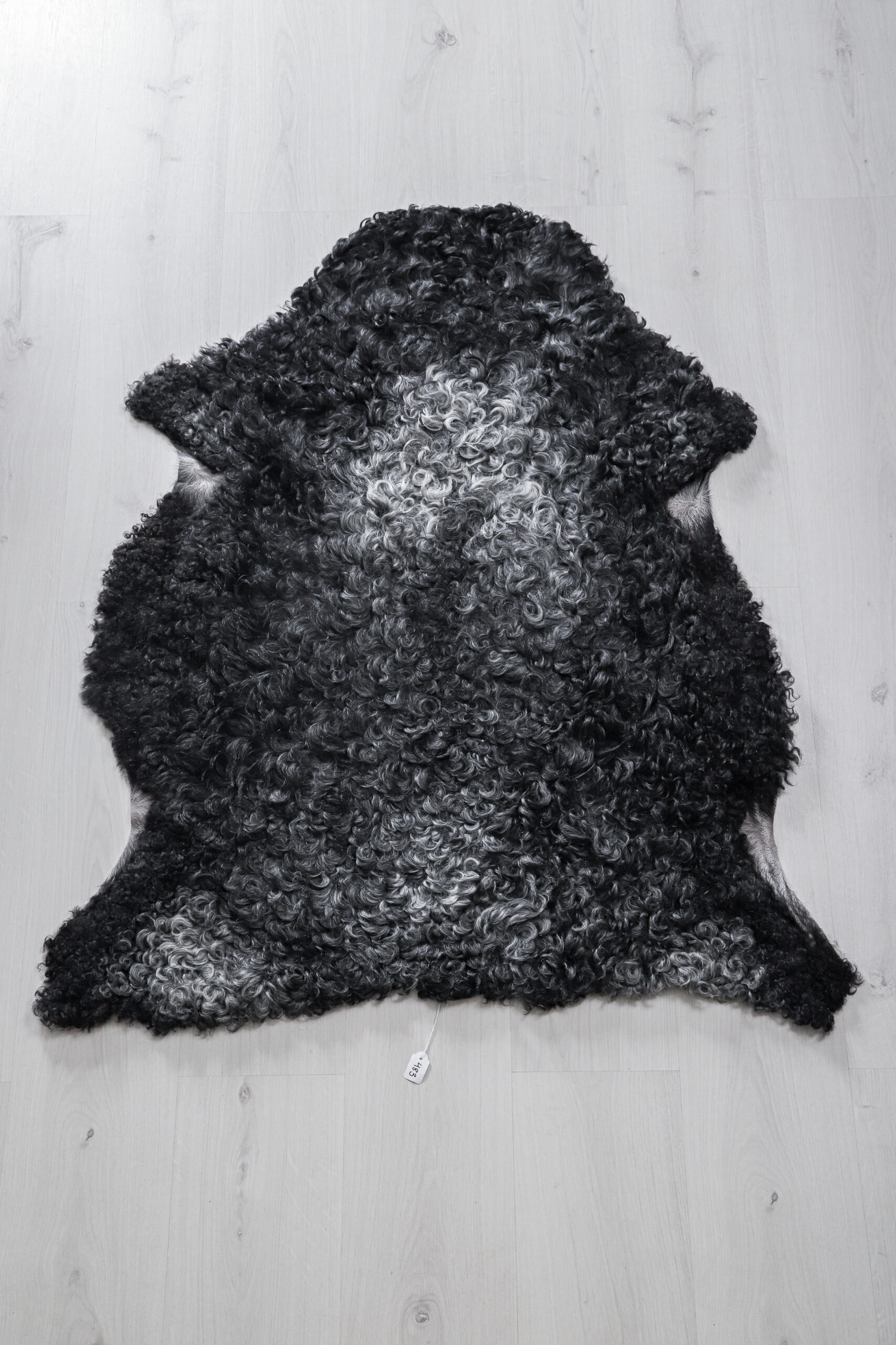 483-Lammskinn, Fårskinn, Lambskin, Sheepskin, Schafsfell, Schafspeltz