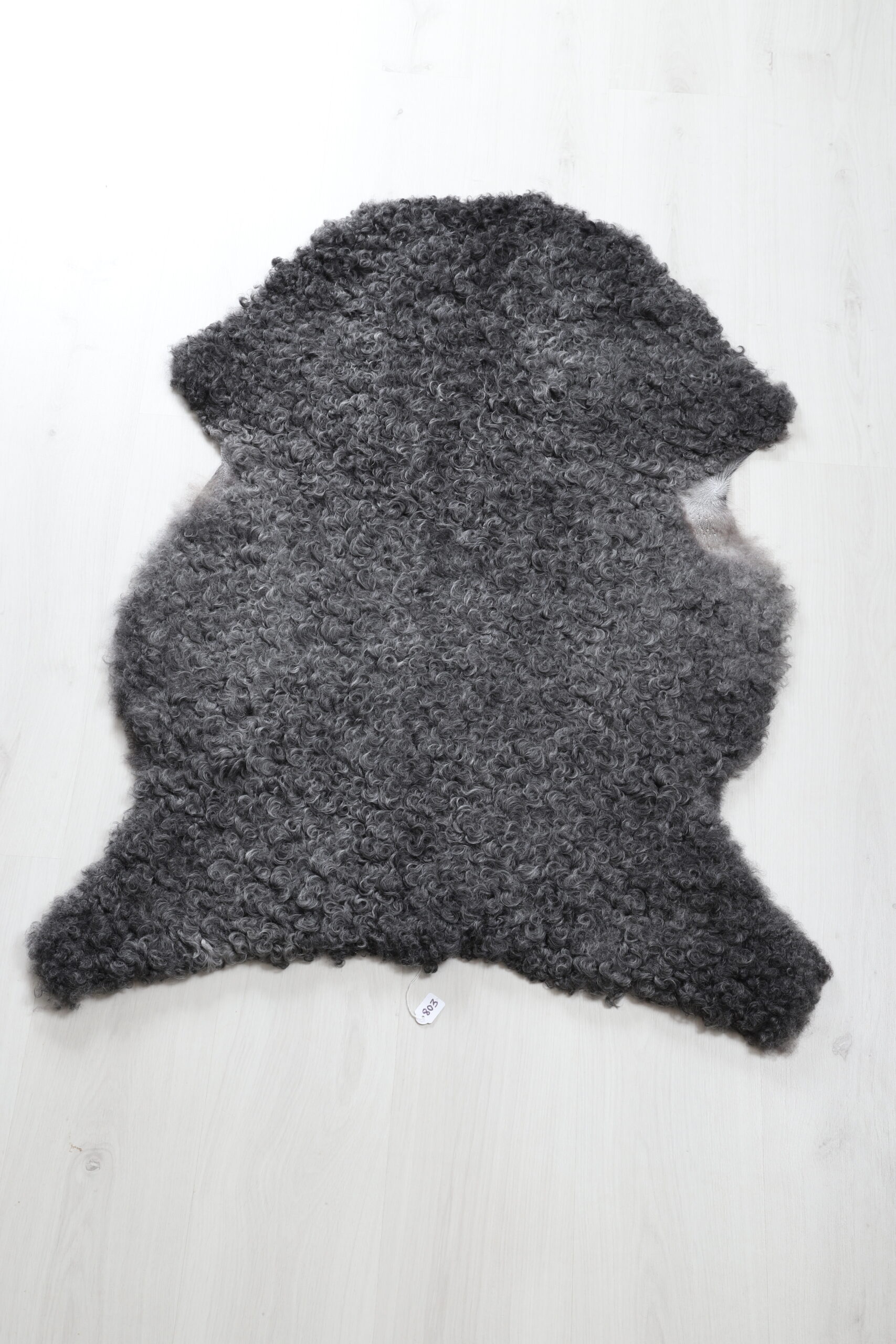 803-Lammskinn, Fårskinn, Lambskin, Sheepskin, Schafsfell, Schafspeltz