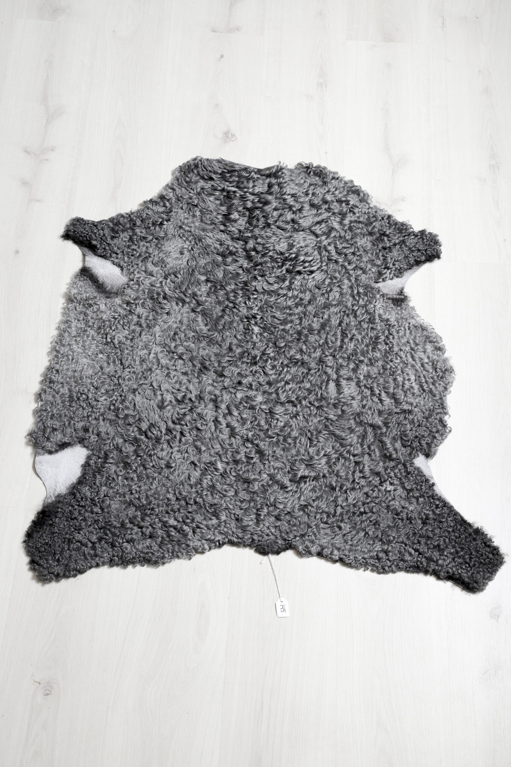 145-Lammskinn, Fårskinn, Lambskin, Sheepskin, Schafsfell, Schafspeltz