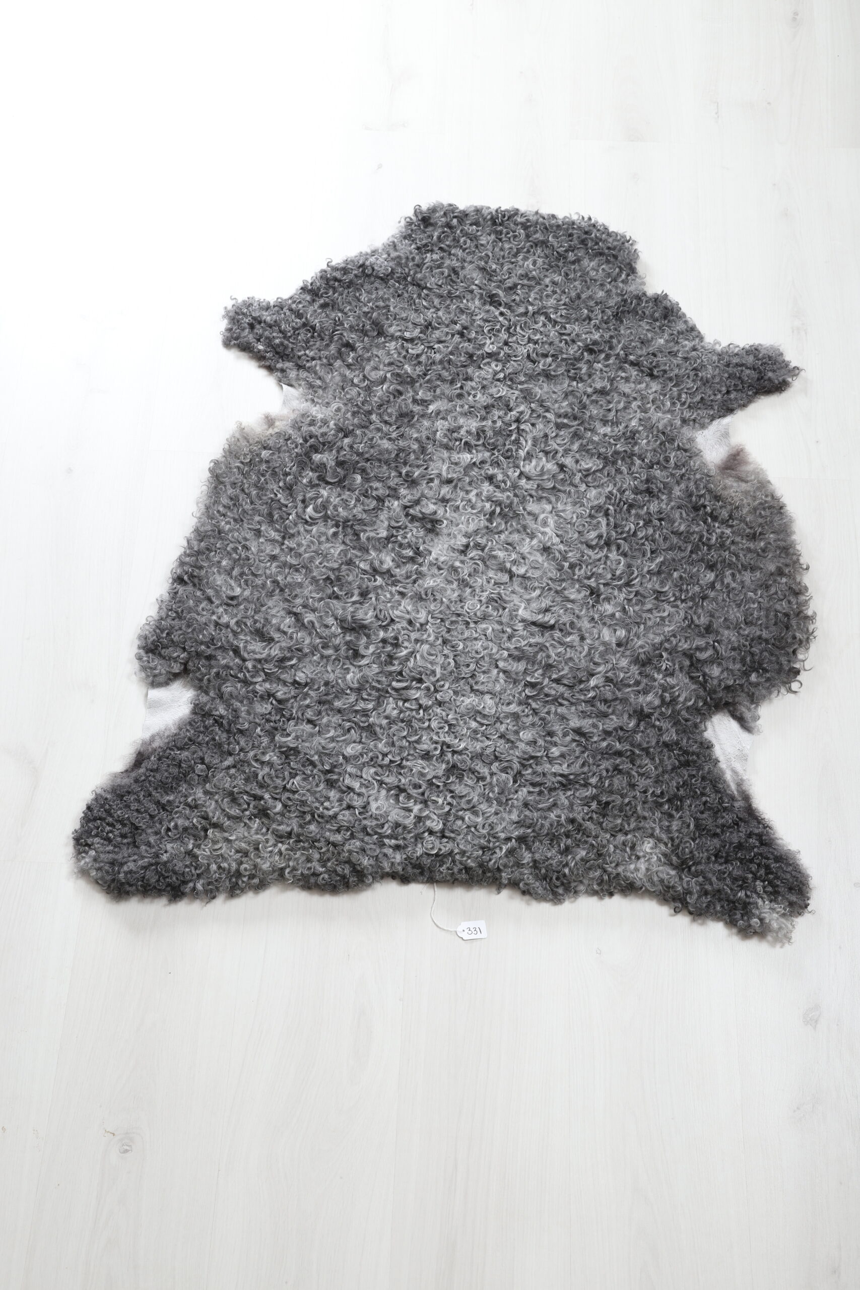 331-Lammskinn, Fårskinn, Lambskin, Sheepskin, Schafsfell, Schafspeltz