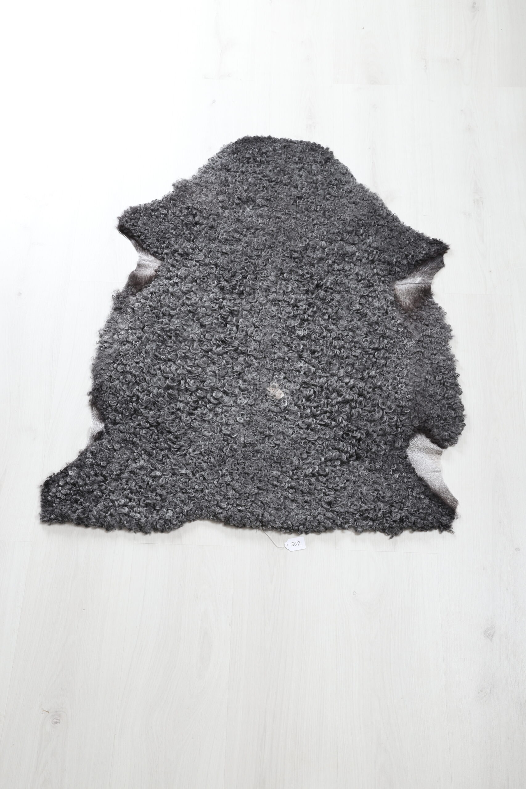 502-Lammskinn, Fårskinn, Lambskin, Sheepskin, Schafsfell, Schafspeltz